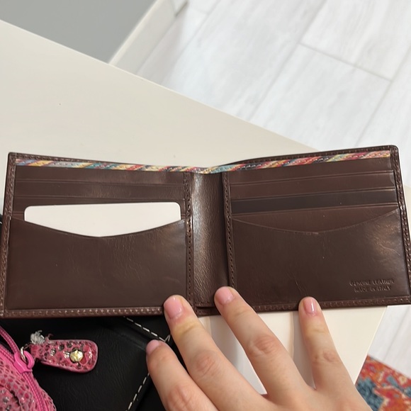 Paul Smith Wallet - Picture 2 of 6